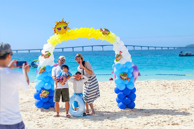 与那覇前浜ビーチで海開き