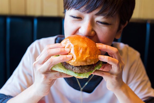 旅の目的は食べること！「食」から見えてくる島の魅力。