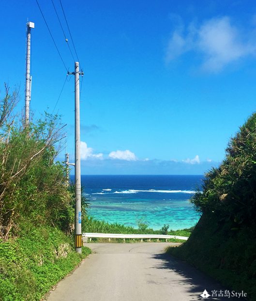 宮古島は全ての道が海に続くはず 辿り着いたらプライベートビーチ 沖縄 宮古島style